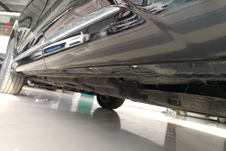 红旗HS3 2023款 1.5T 两驱善为版局部细节9002