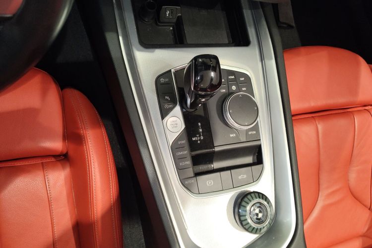 宝马Z4 2019款 sDrive 25i M运动曜夜套装局部细节18