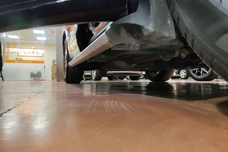 丰田 汉兰达 2020款 2.0T 四驱百万纪念版 7座局部细节9001