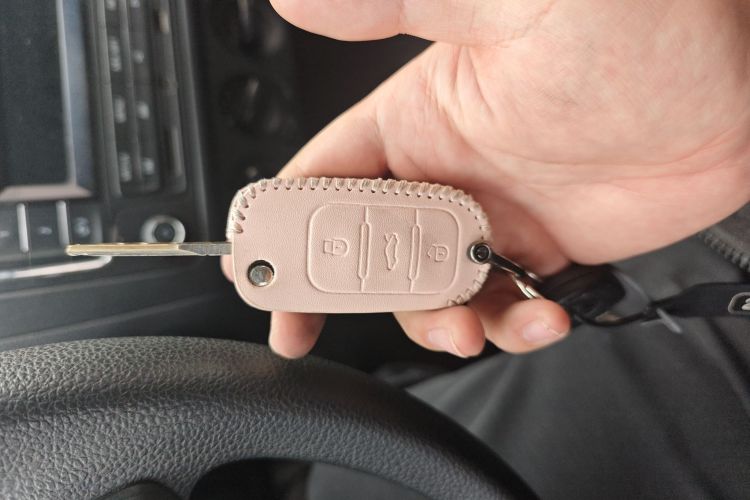 大众 Polo 2013款 1.4L 手动风尚版中控内饰7001