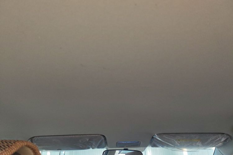 起亚 焕驰 2017款 1.4L 手动时尚版Smart中控内饰22