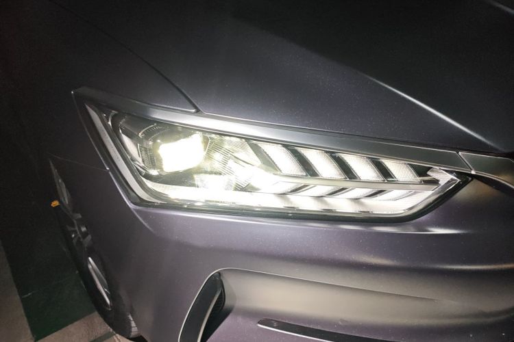 比亚迪 秦PLUS 2021款 EV 500KM 尊贵型车身外观6006