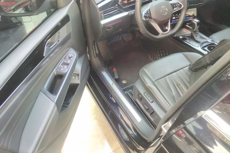 大众 帕萨特新能源 2023款 430PHEV 混动豪华版中控内饰7003