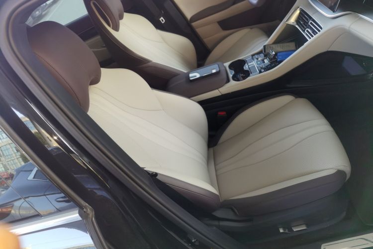 比亚迪 宋PLUS新能源 2025款 DM-i 智驾版 160KM 旗舰型局部细节41