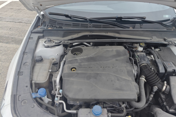 长安UNI-V 2022款 1.5T 智慧领航型局部细节9006