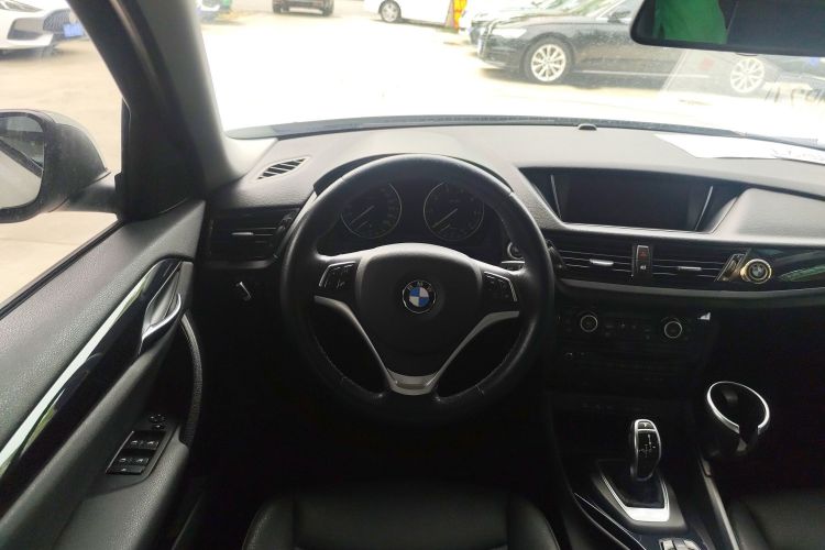 宝马X1 2015款 sDrive18i 领先晋级版局部细节13