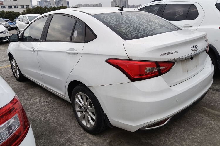 奇瑞 艾瑞泽5 2019款 1.5L 手动青春版 国V车身外观6003