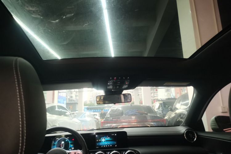 奔驰A级 2019款 改款 A 180 L 运动轿车局部细节22