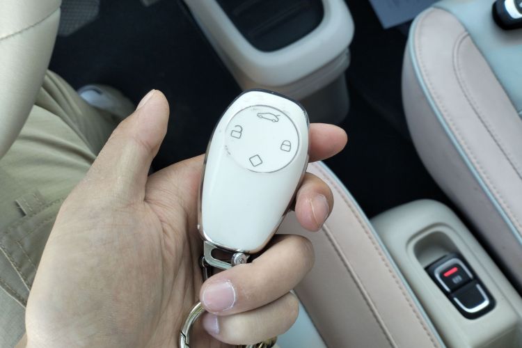 零跑汽车 零跑T03 2023款 403智享版中控内饰7001