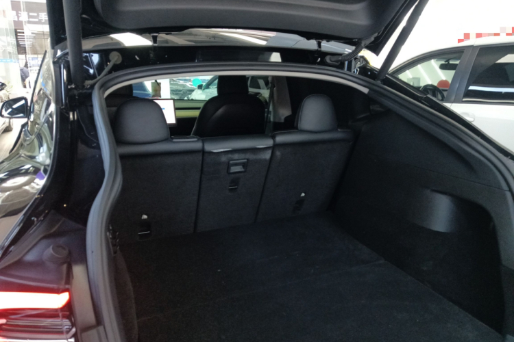 特斯拉 Model Y 2022款 改款 后轮驱动版局部细节23