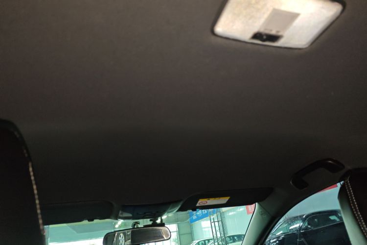 丰田 雷凌 2022款 TNGA 1.5L CVT进取版中控内饰22