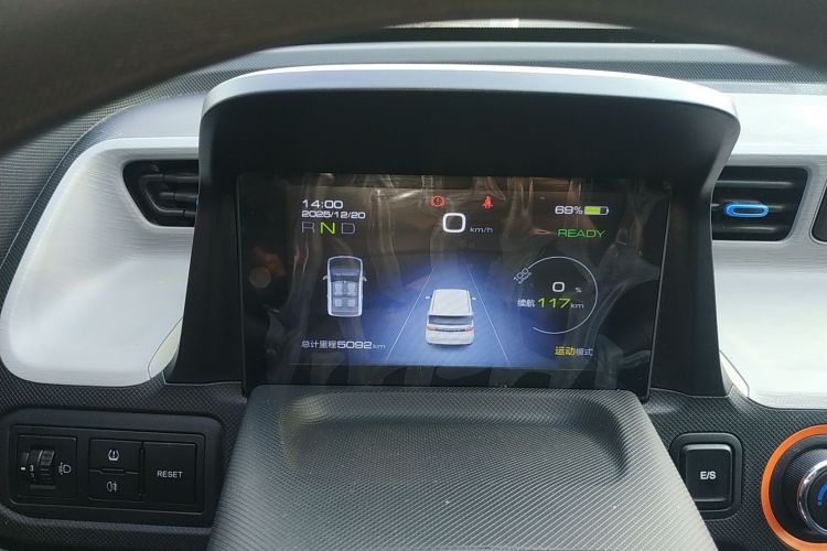 五菱汽车 宏光MINIEV 2022款 悦享款 三元锂中控内饰14