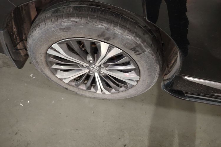 本田UR-V 2020款 370TURBO 四驱尊享版车身外观6008