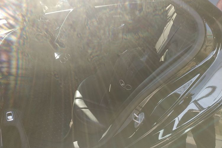 奔驰C级 2018款 C 180 L 时尚型中控内饰7004