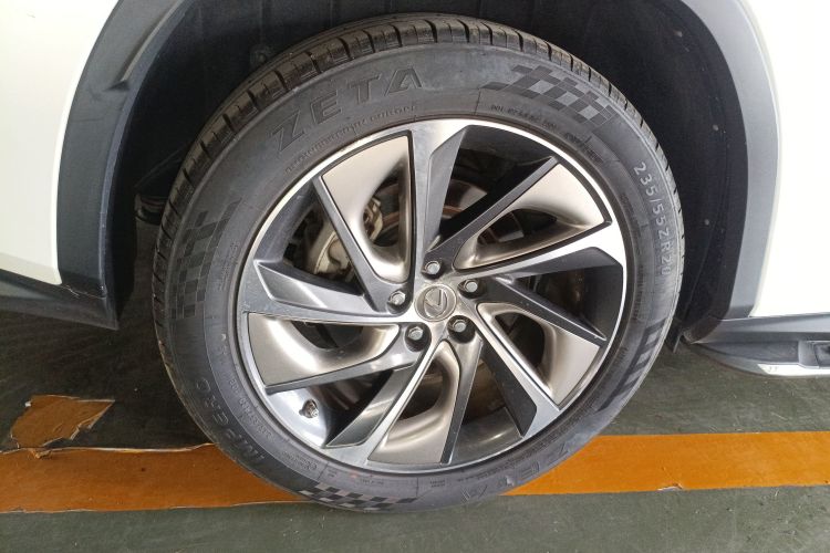 雷克萨斯RX 2016款 300 四驱典雅版 国V车身外观6008