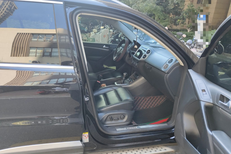 大众 途观 2015款 2.0TSI 自动四驱豪华版局部细节9005