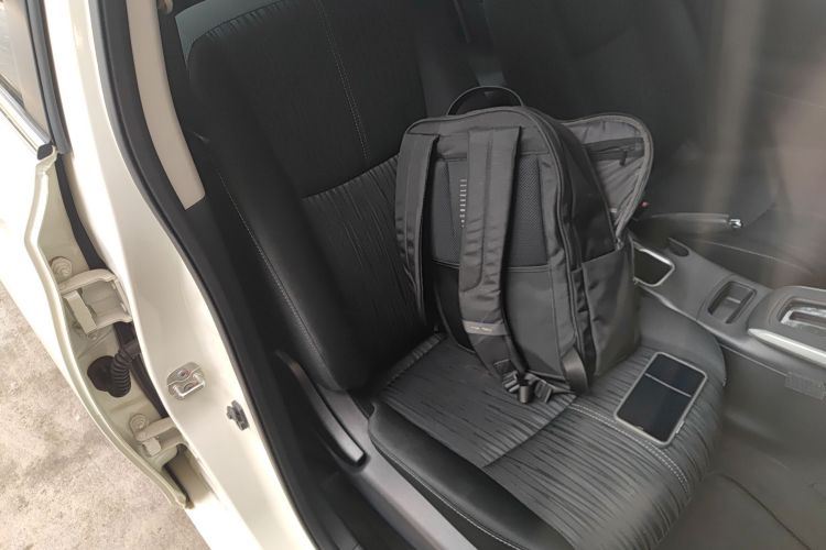 日产 轩逸 2019款 经典 1.6XE CVT舒适版局部细节41