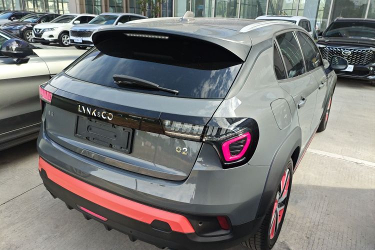 领克02 2021款 1.5TD DCT两驱耀 冠军版车身外观6005