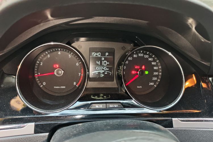 大众 宝来 2014款 1.6L 自动舒适型中控内饰14