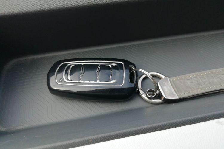 吉利银河 2024款 熊猫mini 200km 耐力熊中控内饰11