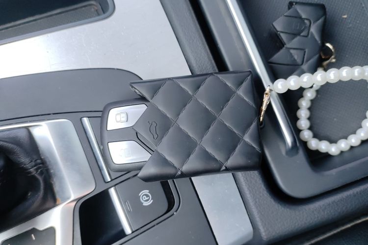 奥迪Q5L 2020款 40 TFSI 荣享进取型中控内饰11