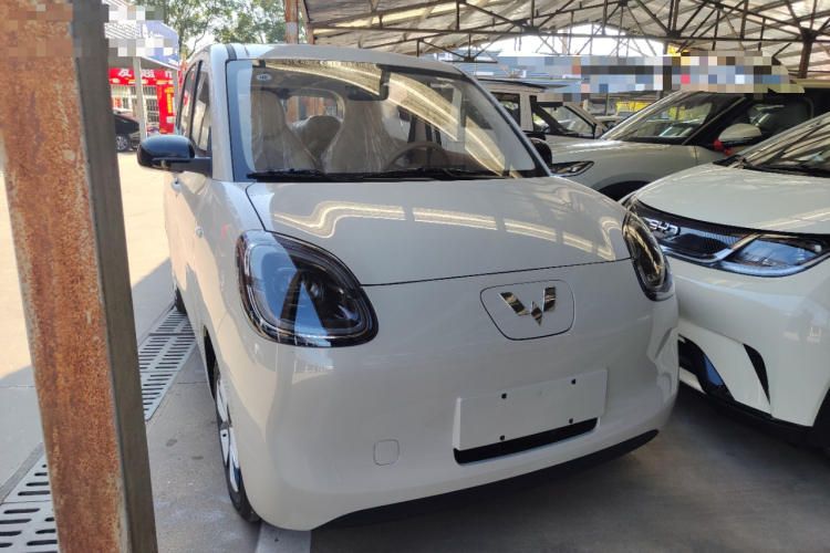 五菱汽车 宏光MINIEV 2025款 四门版 进阶款车身外观3