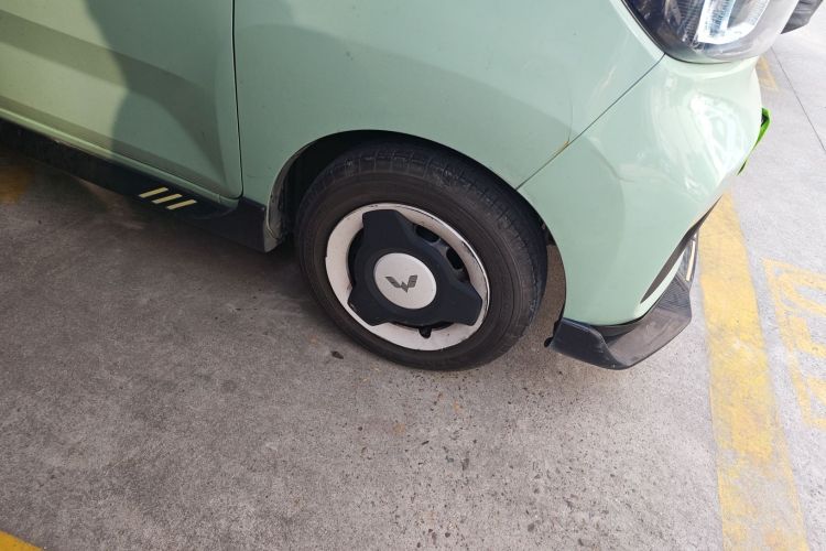 五菱汽车 宏光MINIEV 2021款 马卡龙臻享款 三元锂车身外观6007