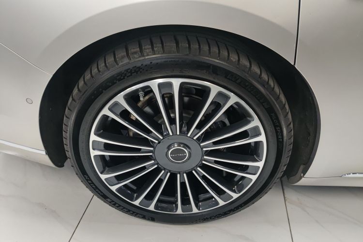 鸿蒙智行 享界S9 2024款 纯电 Ultra 四驱旗舰版车身外观6008