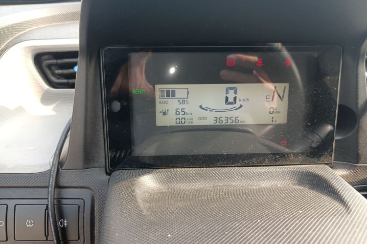 五菱汽车 宏光MINIEV 2020款 轻松款 磷酸铁锂中控内饰14