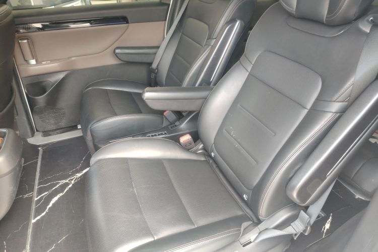 广汽传祺 传祺E8新能源 2024款 150km MAX中控内饰7004