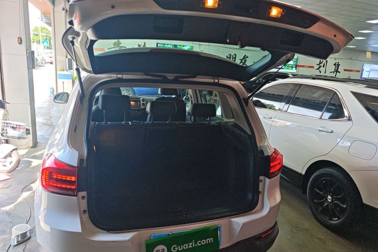 大众 途观 2016款 300TSI 自动两驱豪华版局部细节23