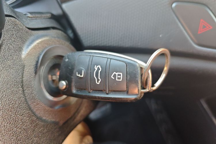 凯翼X5 2017款 2.0L CVT豪华型中控内饰11