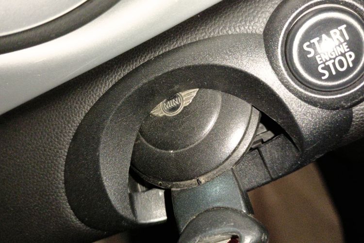 MINI 2011款 1.6L COOPER Fun中控内饰11