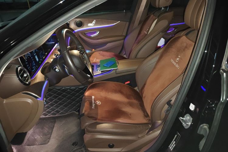 奔驰E级 2021款 E 260 L局部细节19