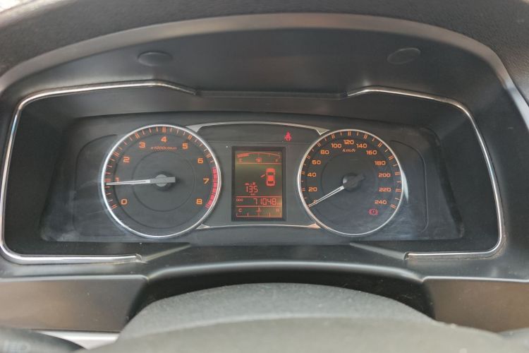 吉利汽车 远景 2017款 1.5L 手动幸福版中控内饰14