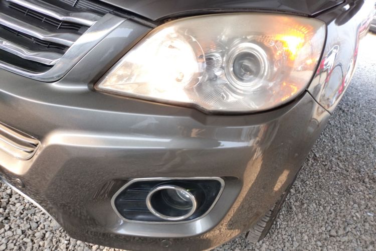 哈弗H6 2013款 升级版 2.4L 自动两驱精英型局部细节36