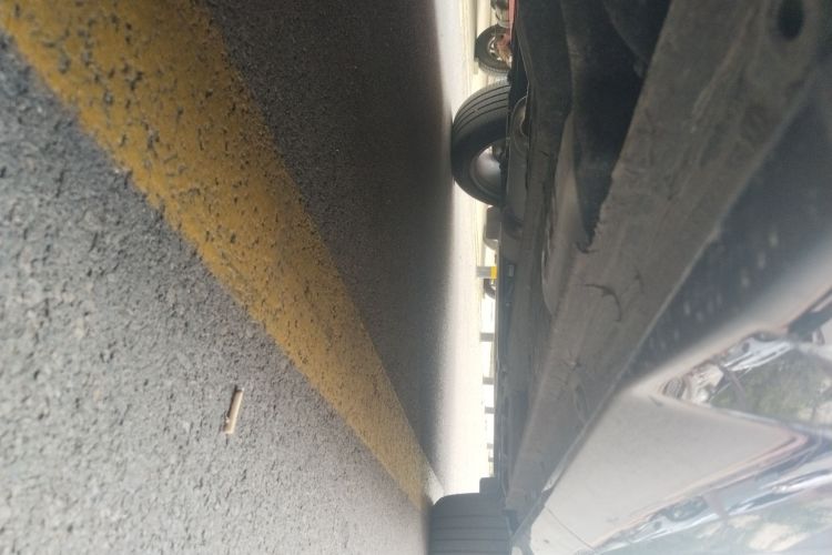 吉利汽车 星越L 2021款 2.0TD DCT EVO两驱尊贵型局部细节9002