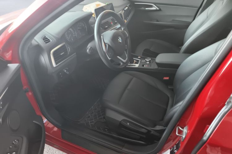 宝马1系 2019款 118i 时尚型局部细节19