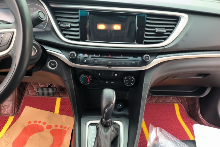 别克 英朗 2021款 改款 典范 1.5L 自动精英型中控内饰16