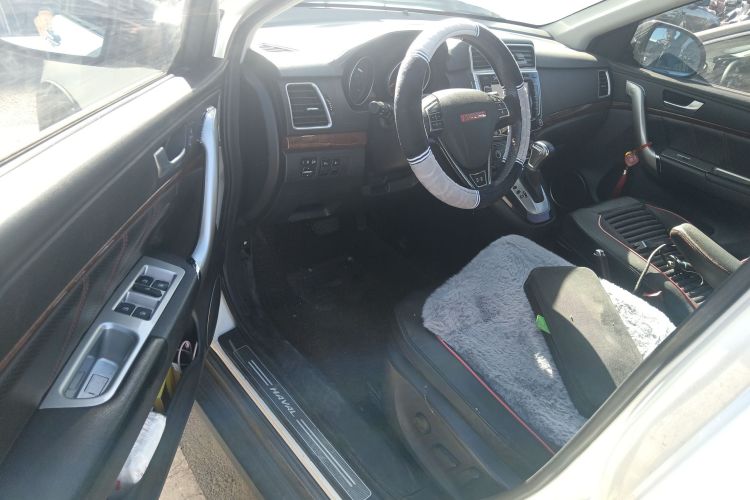 哈弗H6 2014款 运动版 2.4L 自动尊贵型中控内饰7003