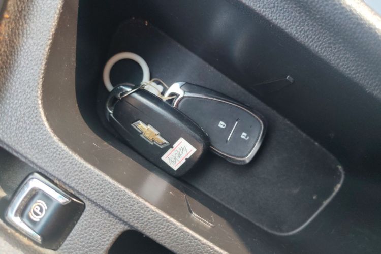 雪佛兰 沃兰多 2018款 Redline 530T 自动纵享版（5+2款） 国V中控内饰11