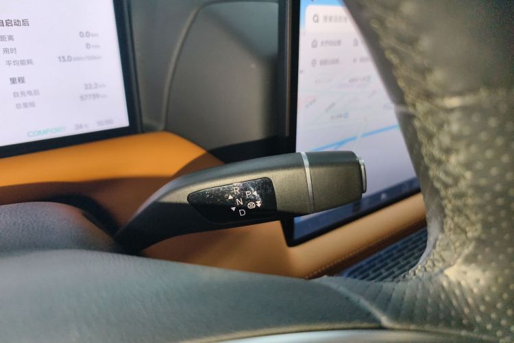 小鹏G9 2022款 702 Pro中控内饰18