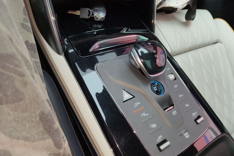 比亚迪 唐新能源 2022款 EV 635KM 四驱旗舰型中控内饰18