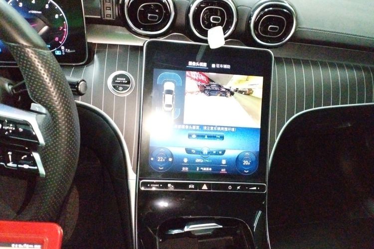 奔驰C级 2022款 改款 C 200 L 运动版中控内饰16