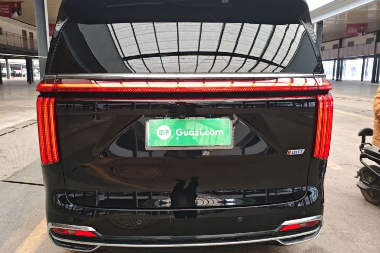 魏牌 高山 2023款 四驱旗舰版车身外观6