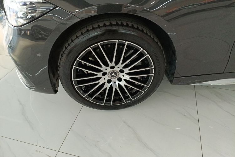 奔驰C级 2023款 改款二 C 260 L 运动版车身外观6007