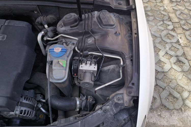 奥迪A5 2012款 2.0TFSI Coupe quattro局部细节9007