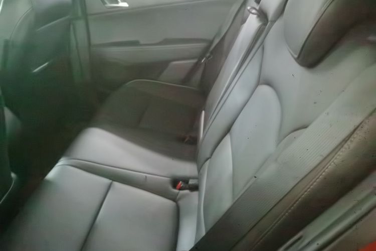 北京现代ix25 2015款 1.6L 自动两驱智能型GLS中控内饰7004