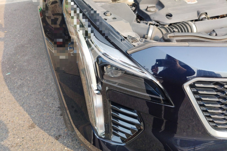 凯迪拉克XT4 2020款 改款 28T 两驱技术型车身外观8