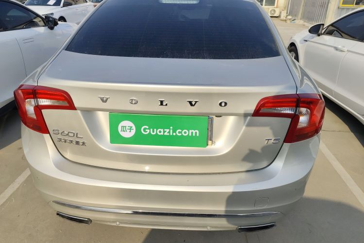沃尔沃S60 2019款 S60L 改款 T5 智驭菁英版车身外观6